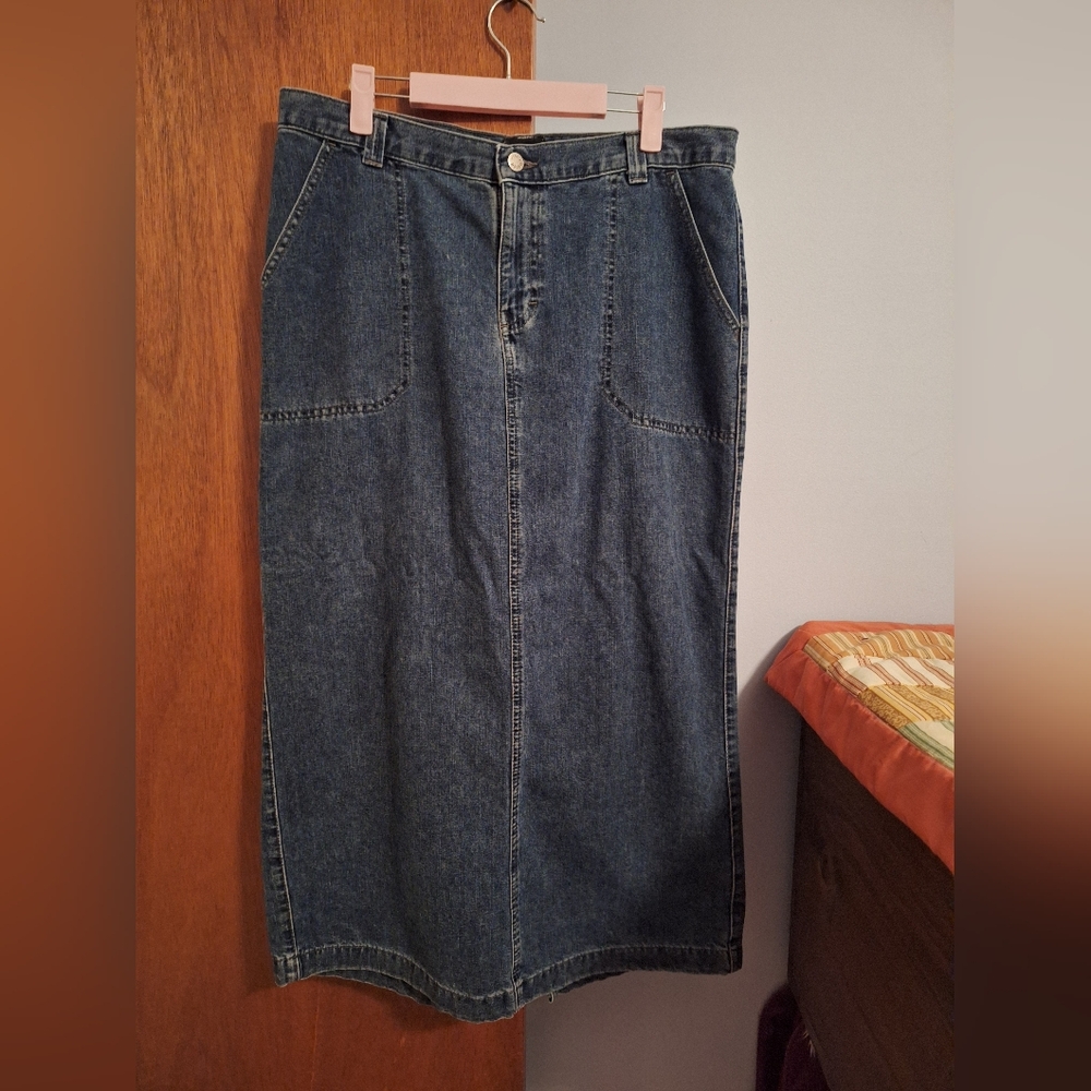 Riveted By Lee VTG Classic Dark Wash Denim Midi Skirt Size 34" Waist 34" Length